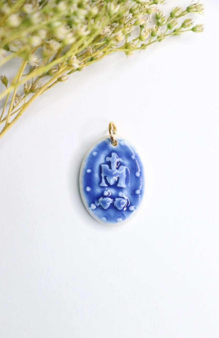 Médaille miraculeuse pendentif en céramique porcelaine